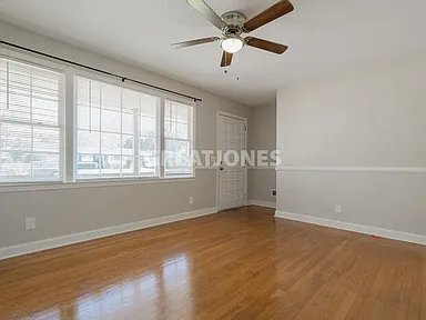 Photo - 817 Delta Dr