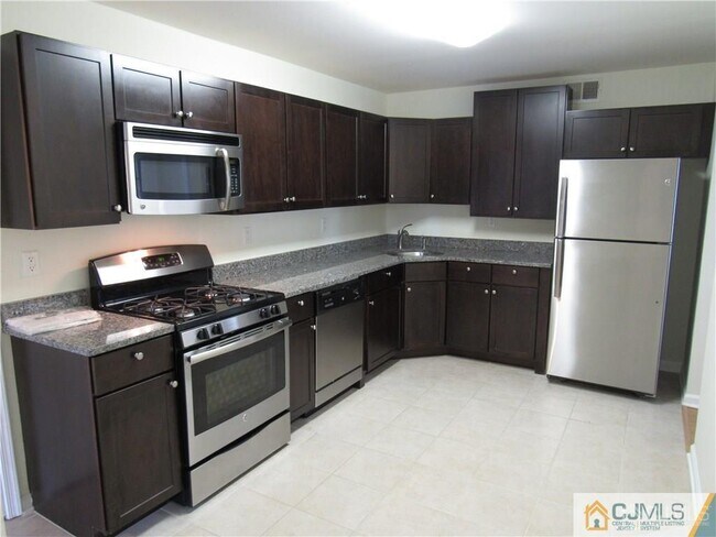 Photo - 701 Stony Brook Way
