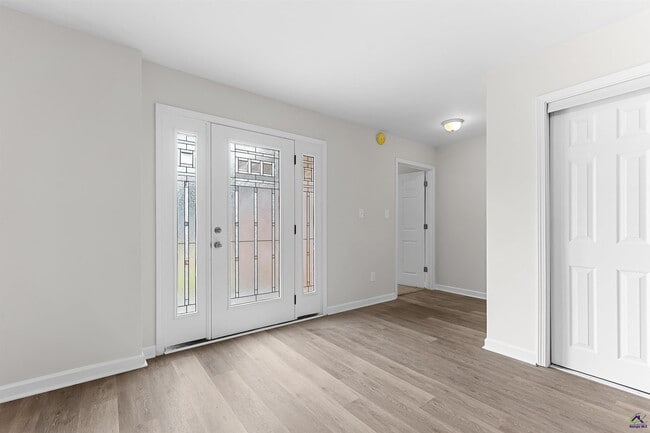 Photo - 201 Sunnydale Dr