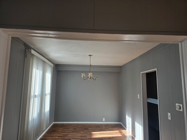 Photo - 2205 N Maryland Ave