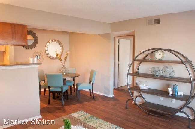 Photo - Market Station