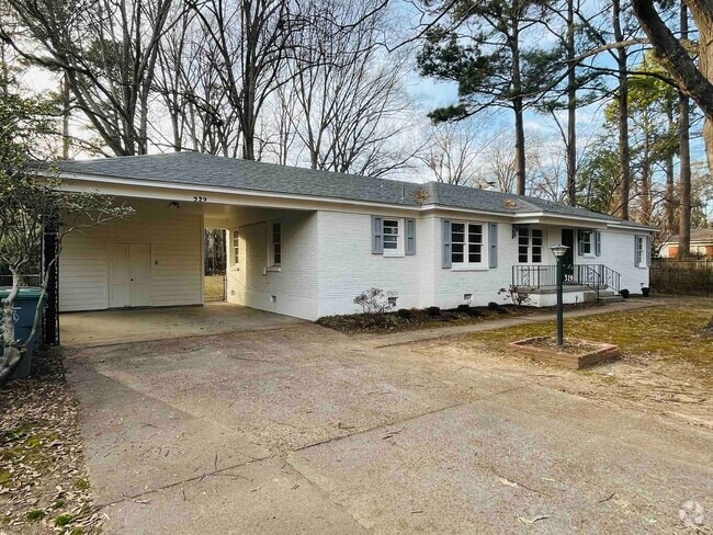 Building Photo - 329 Fairfield Cir Rental