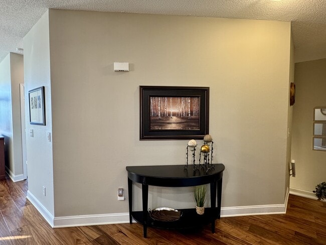 Photo - 507 Cimarron Cir