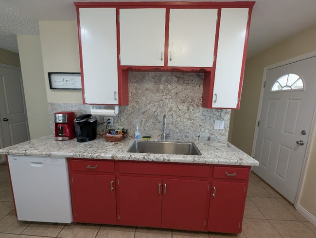 Photo - 31100 Ruth Hill Rd