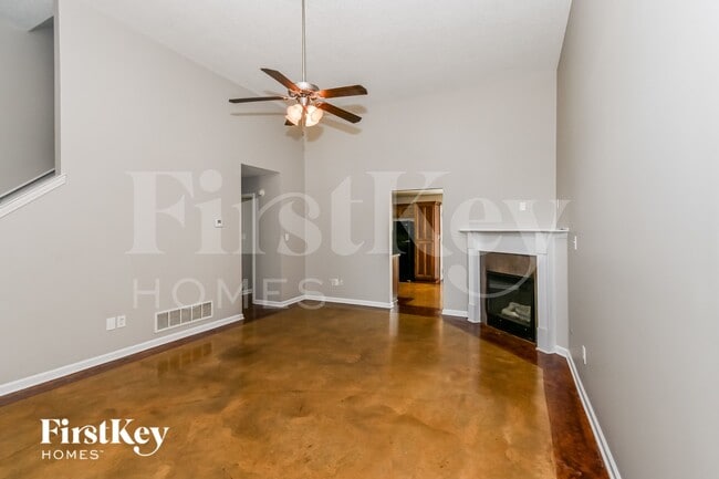 Photo - 9843 White Poplar Dr