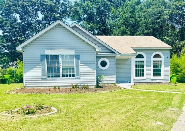 NE columbia! 3/2 home will not last long! - NE columbia! 3/2 home will not last long!