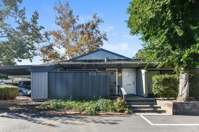 Photo - 1155 Kenwal Rd