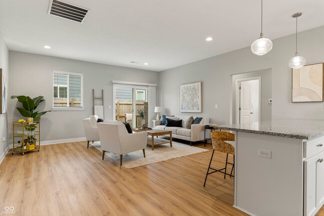 Photo - 3936 Saddle Oak Dr