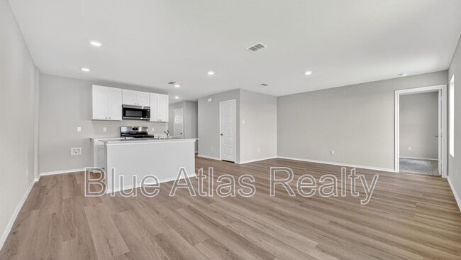 7740 Royal Fern Dr