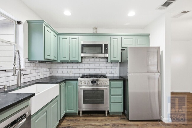 Photo - 2003 Tillery St