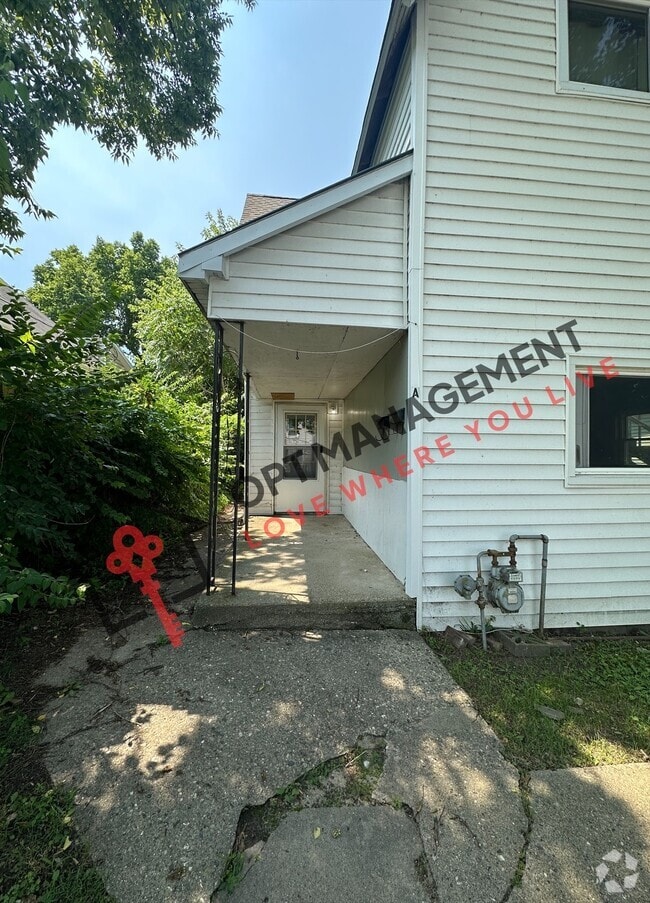 Building Photo - 1509 Cincinnati St Unit 1 Rental
