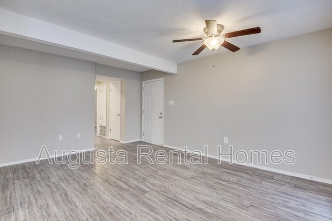 Photo - 2573 Tobacco Rd