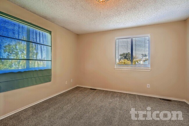 Photo - 12155 Monaco Dr