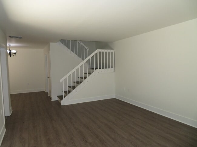 Photo - 1700 Embassy Dr Unit 708