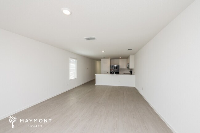 Photo - 236 Sycamore Pl