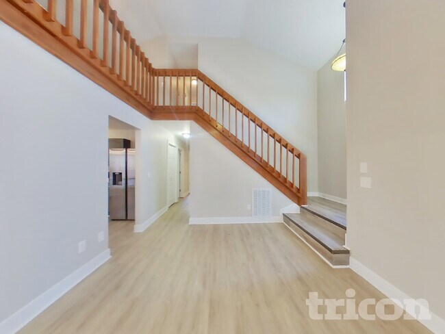 Photo - 2405 Ravine Dr