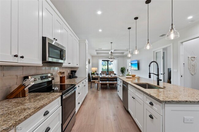 Photo - 3552 Hibiscus Ave