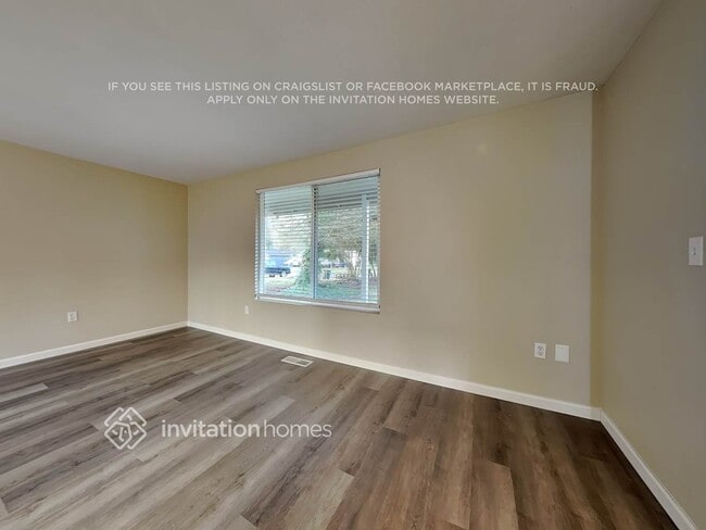 Photo - 1214 Mary Lou St SE