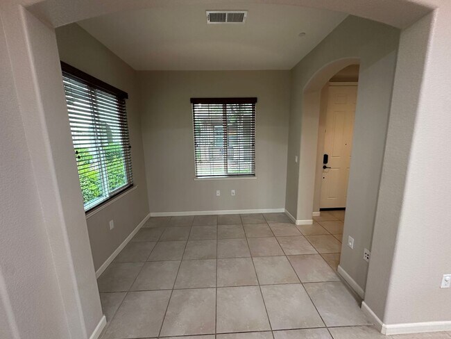 Photo - Beautiful 3 Bedroom, 2.5 Bath Mountain House Home