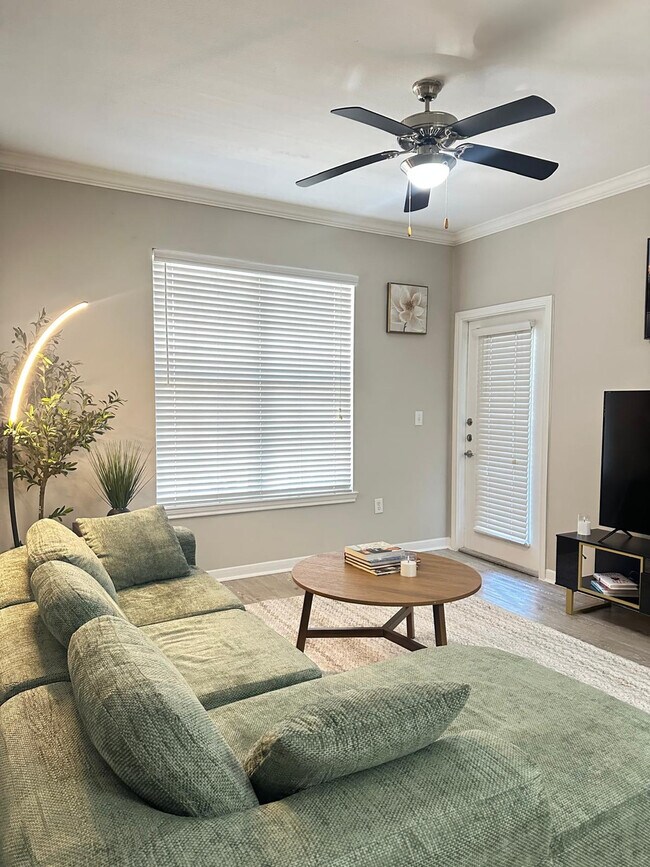 10333 Research Forest Dr Unit SI ID1603669P