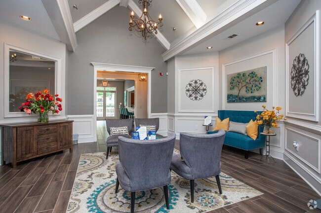 Leasing Office - Highland Park Atlanta