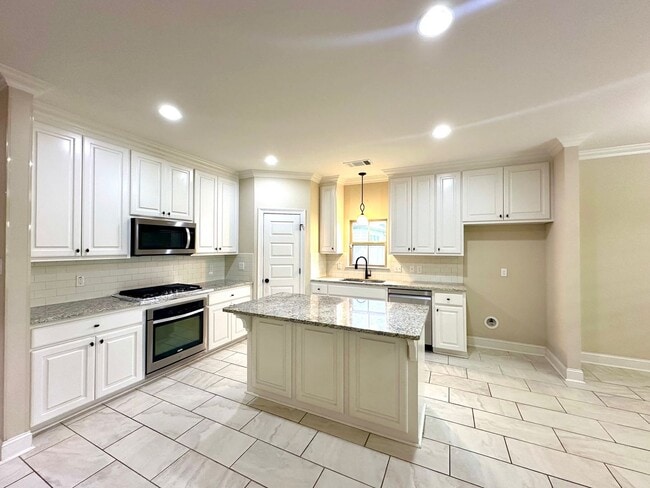 Photo - 43283 Pond View Dr