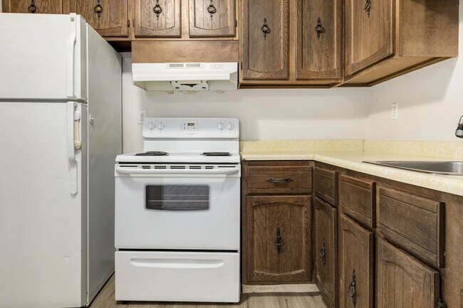 Photo - Grand Park Village