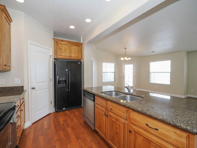 Photo - Beautiful Daybreak Condo Unit 110