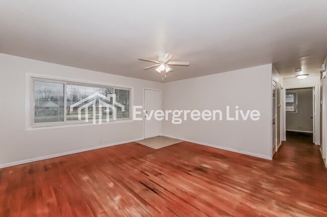 Photo - 7301 Austin Dr