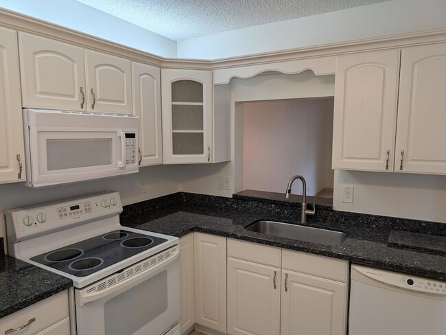 Photo - 21951 Soundview Terrace Unit G202