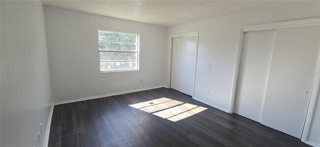 Photo - 7210 N Manhattan Ave Unidad 1724
