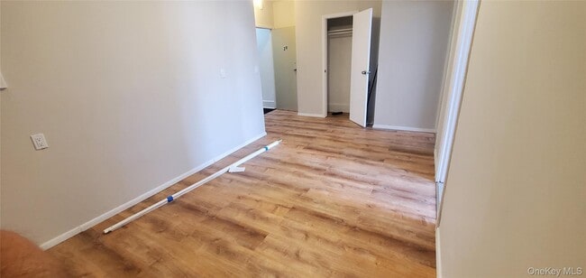 Photo - 171-71 46th Ave