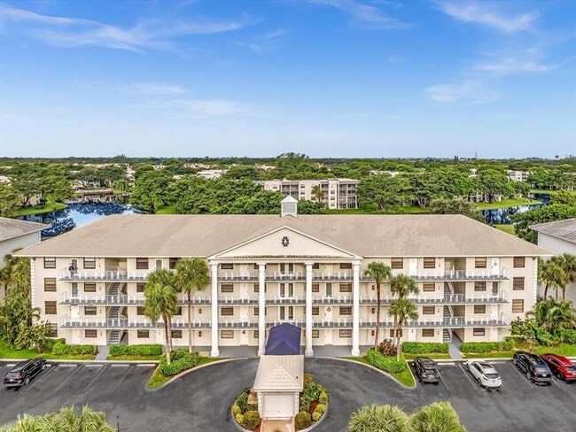 Building Photo - 1711 Whitehall Dr Unit 306 Rental