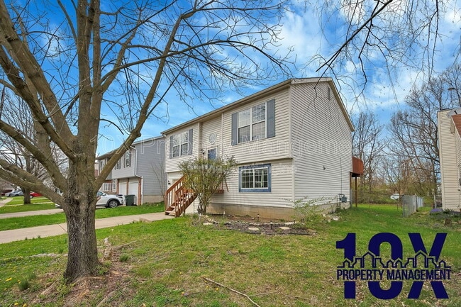 Photo - 1080 Viewpointe Dr