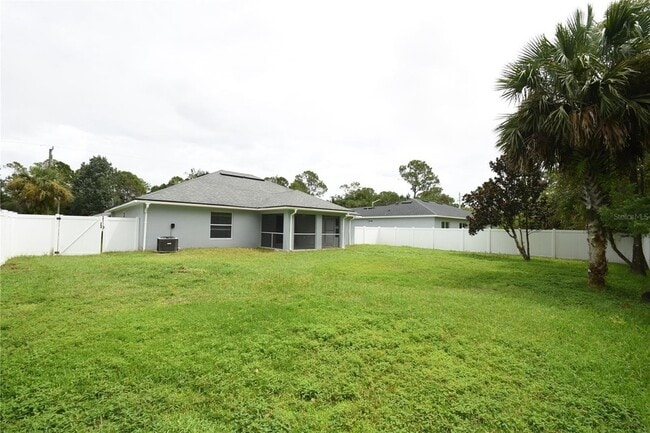3 Seward Trail E