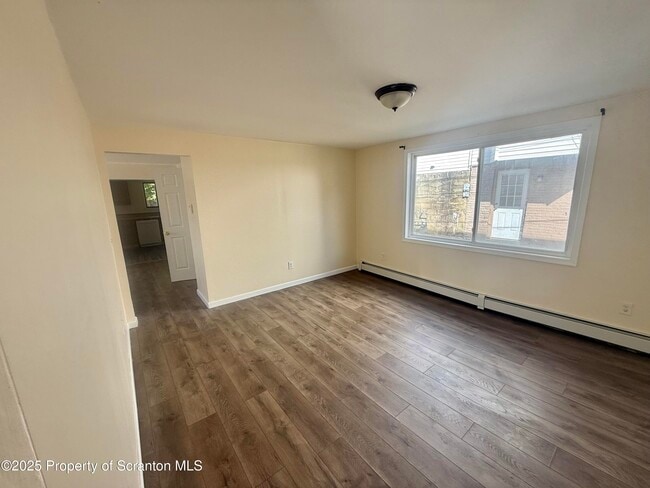 Photo - 154 S Sumner Ave