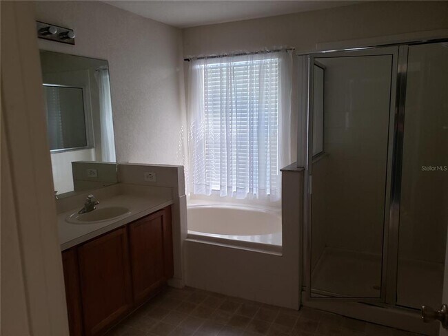 Photo - 3051 Ashland Ln N