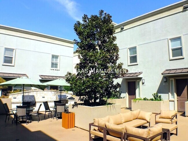 16674 Bellflower Blvd