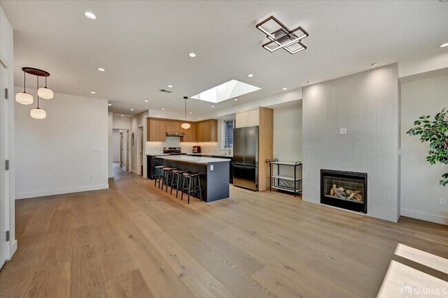 Photo - 66 Delano Ave