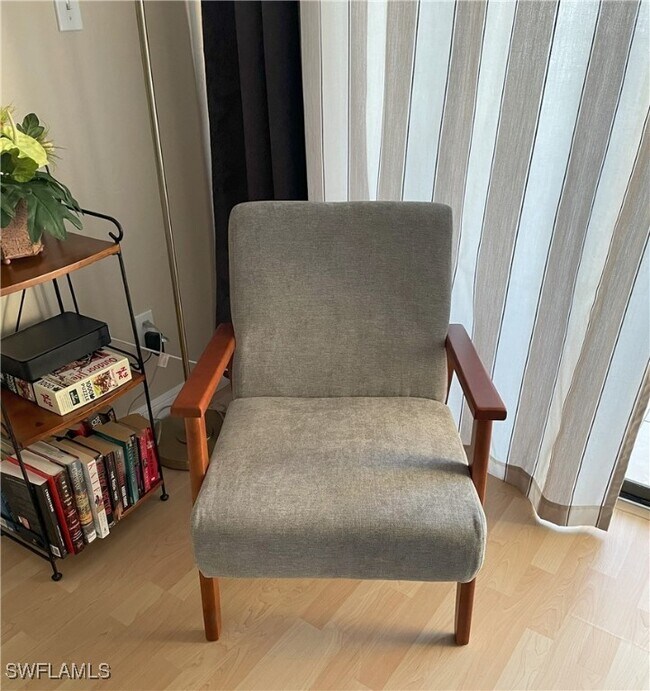 Photo - 260 Southbay Dr Unit 204