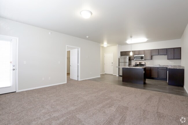 1 Bedroom - Living Room - Creekside I