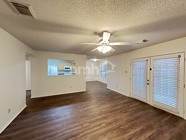 Photo - 8334 Tavern Pt