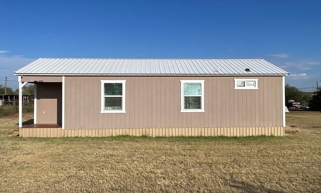 Photo - Sunset-Side Mini Home – Your Cozy Retreat ...