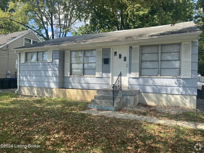 Building Photo - 2711 Gardiner Ln Rental