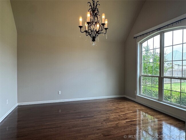 Photo - 12918 S 2nd St