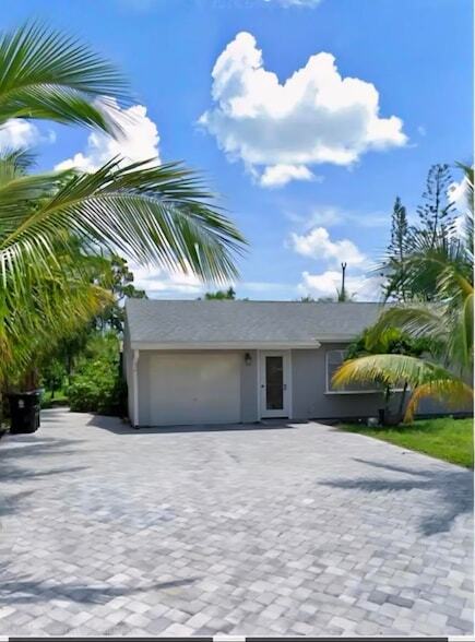 Photo - 1813 SE Balleto St