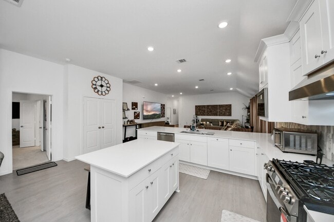 Photo - 8202 Tempest Stone Dr