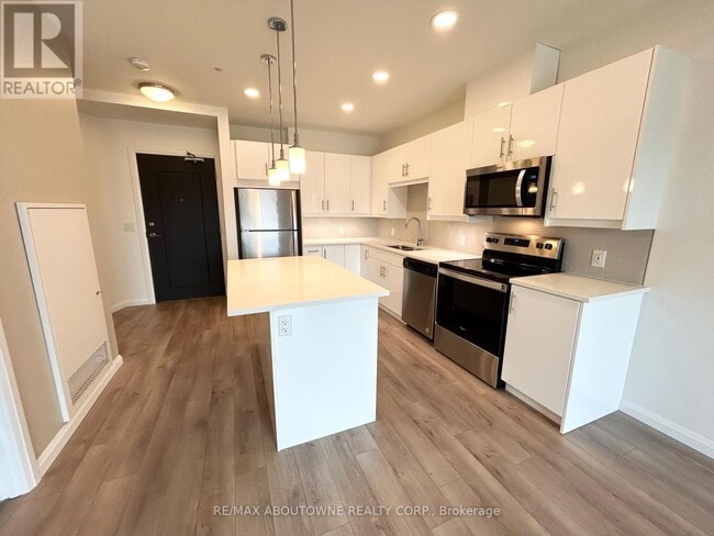 Photo - 144 Watson Rd N Unit 307