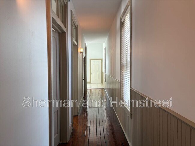 Photo - 1030 Broad St