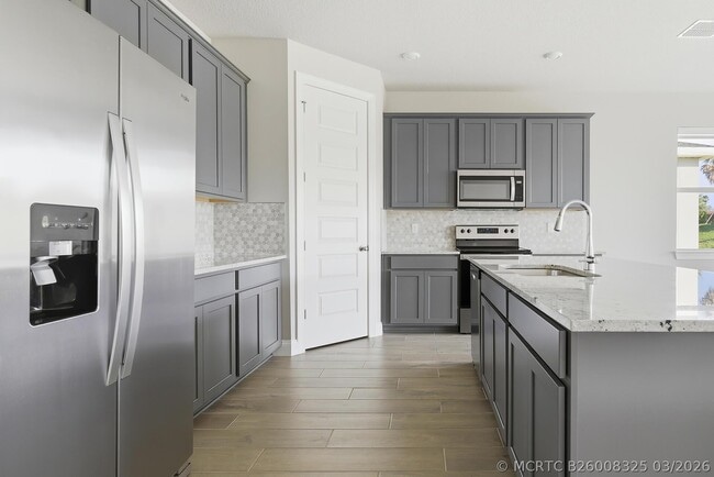 8558 Dahlia Cir